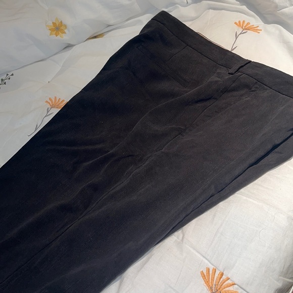 TOMMY BAHAMA CharcoalGrey SLACKS; Size 42 x 32; Like-New Cond. NEW $128; NOW $15 - Picture 6 of 16